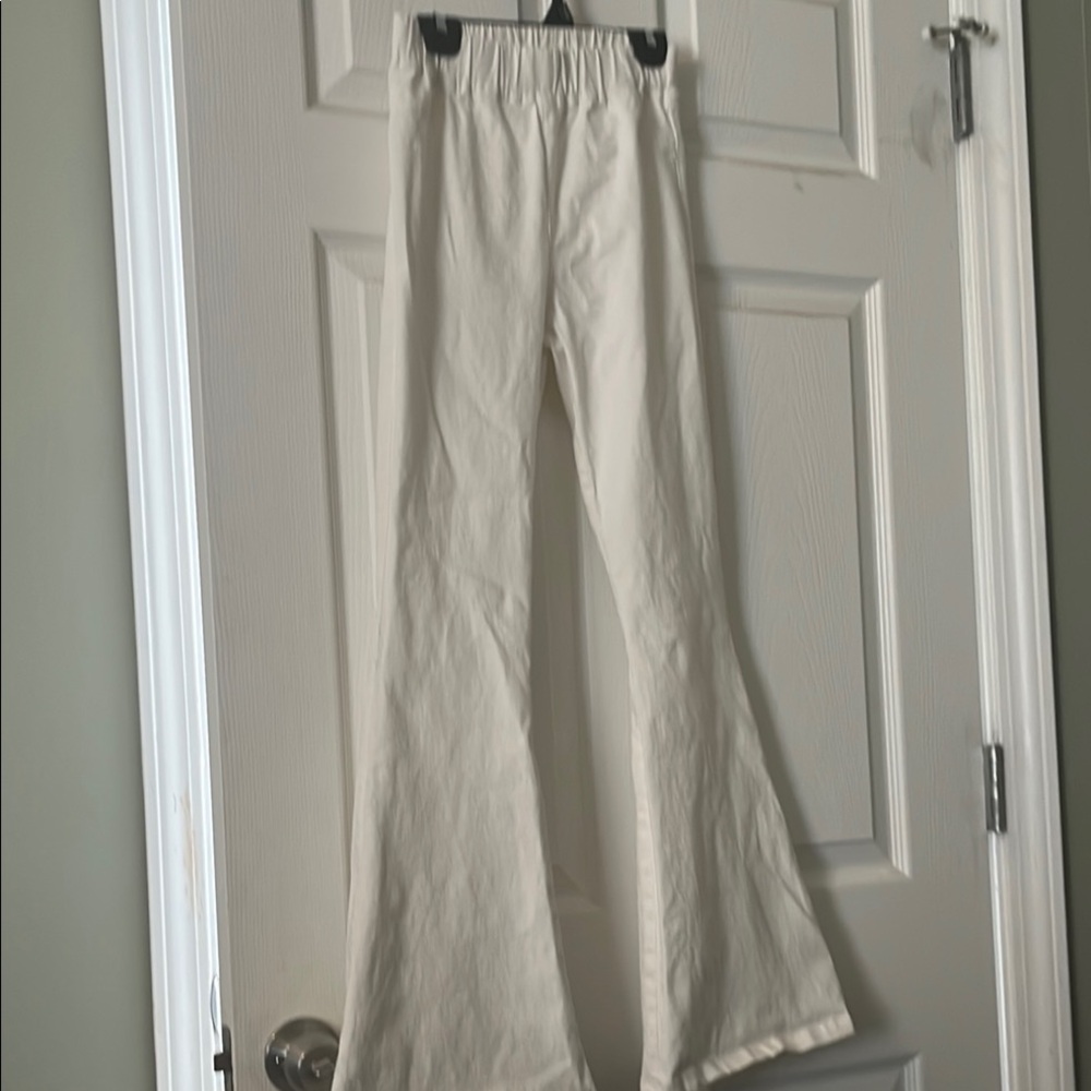 Umgee Cream Bell Bottom Jeans